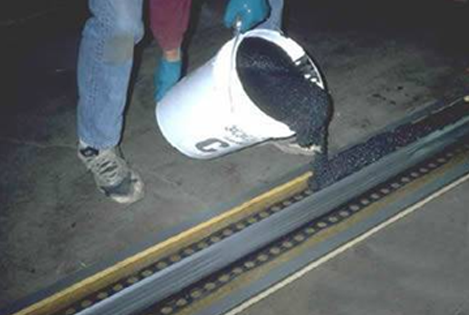 TWO-COMPONENT POLYSULFIDE SEALANT